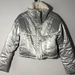 Alo Yoga Orion Cropped Puffer